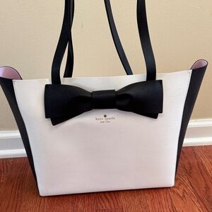 Kate Spade Elegant Black and White Tote